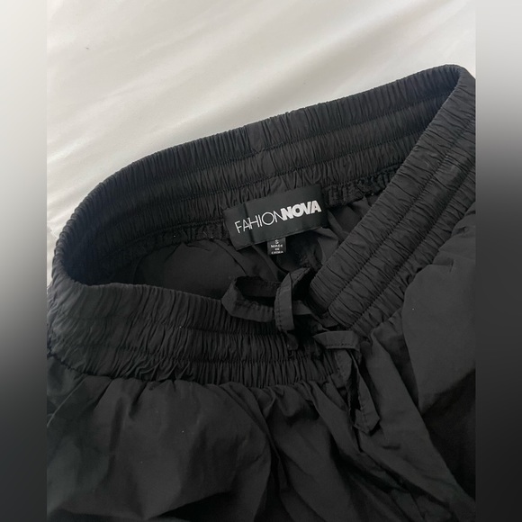 Parachute black pant - Picture 2 of 4